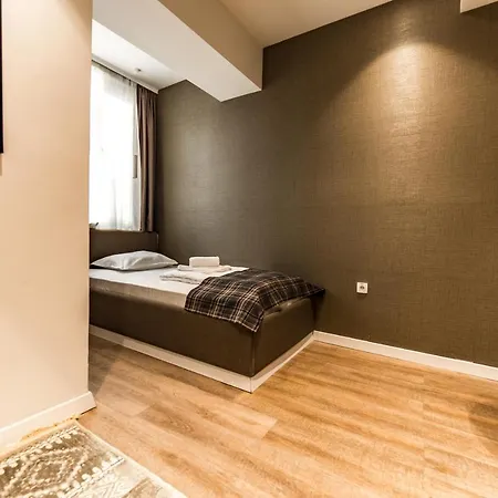 Hotel Garni 4*