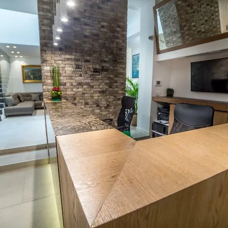 Hotel Garni 4*